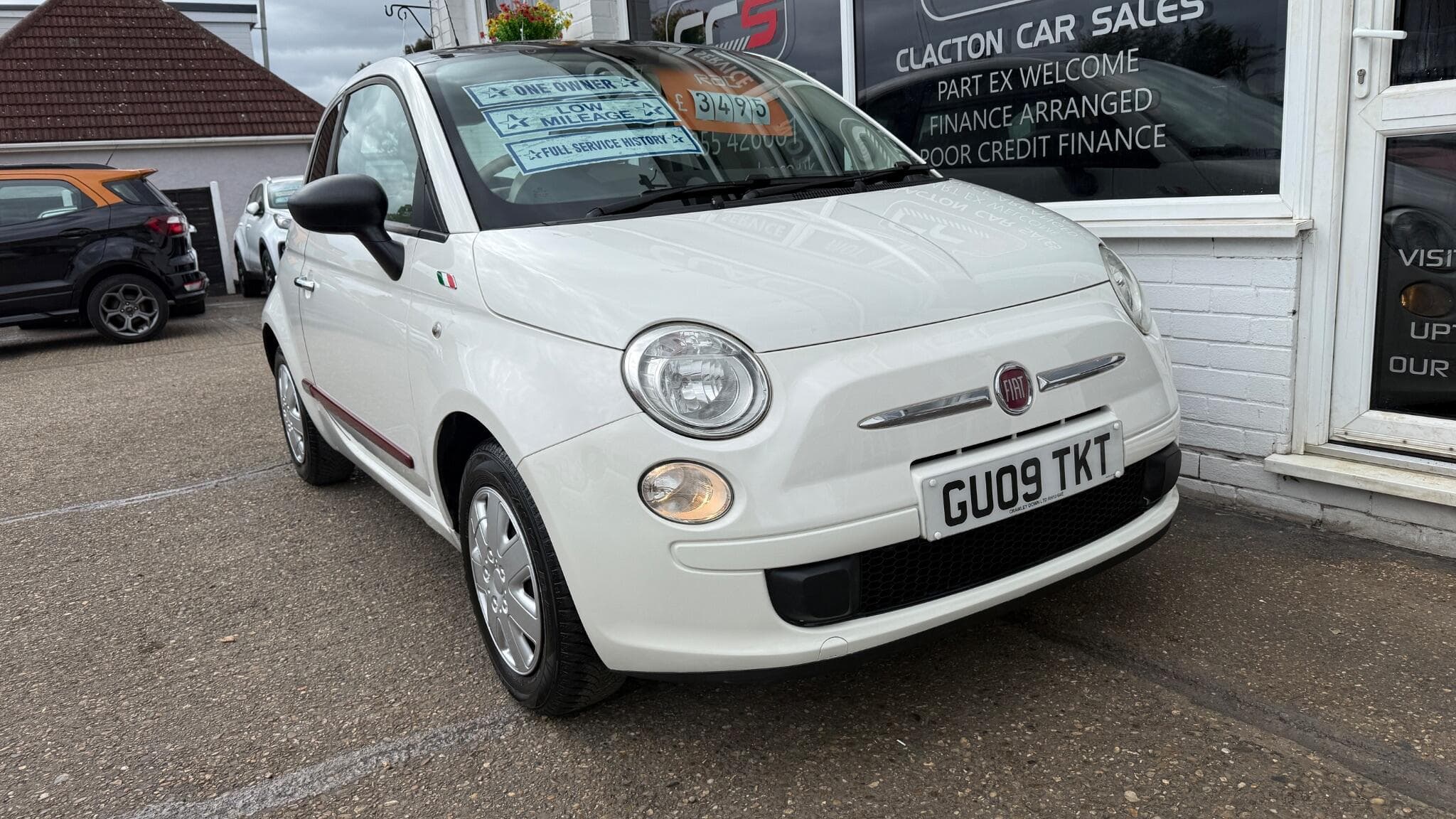 2009 Fiat 500 - Image 1