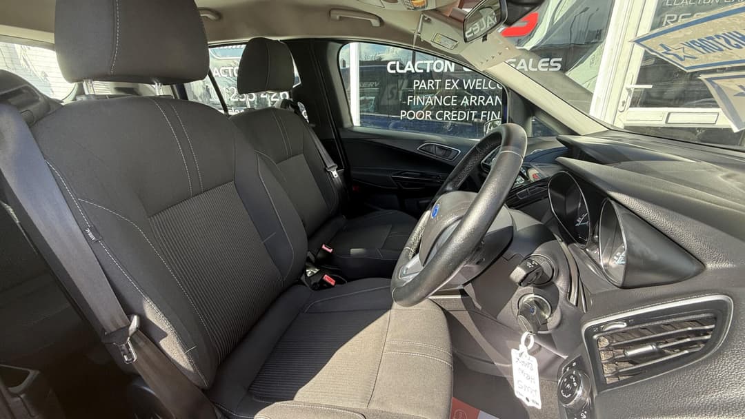 Car Image 10