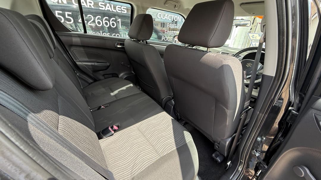 Car Image 11