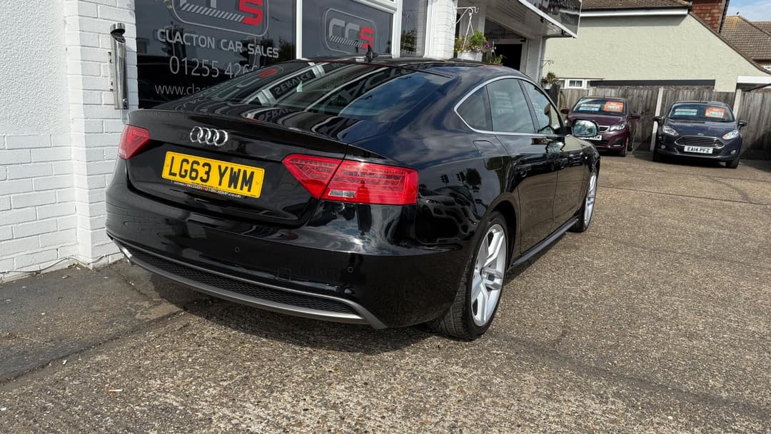 Car Image 7
