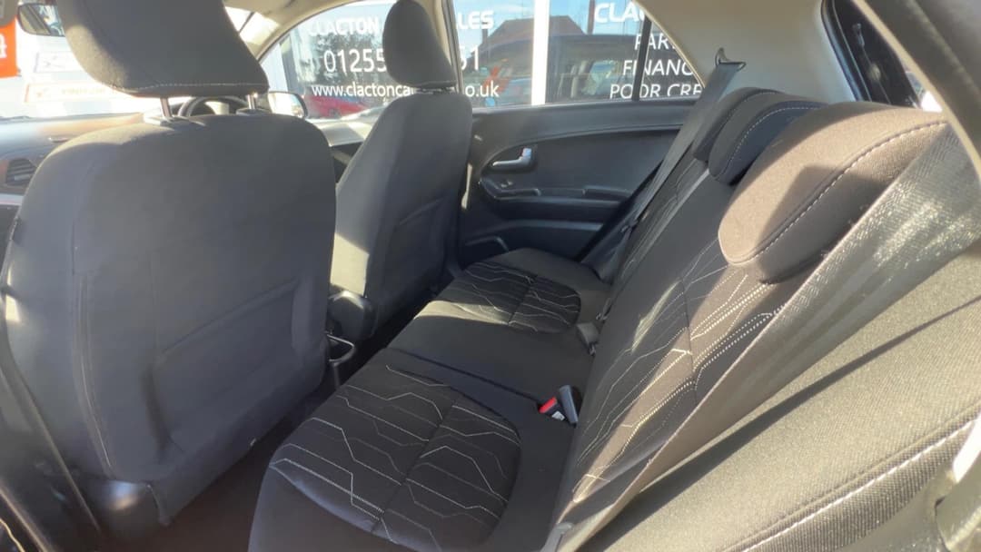 Car Image 18