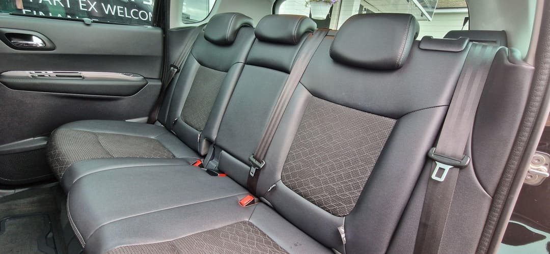Car Image 19