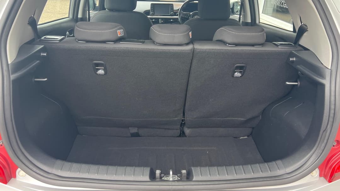 Car Image 14