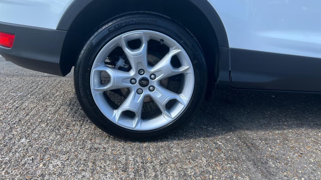 Car Image 21