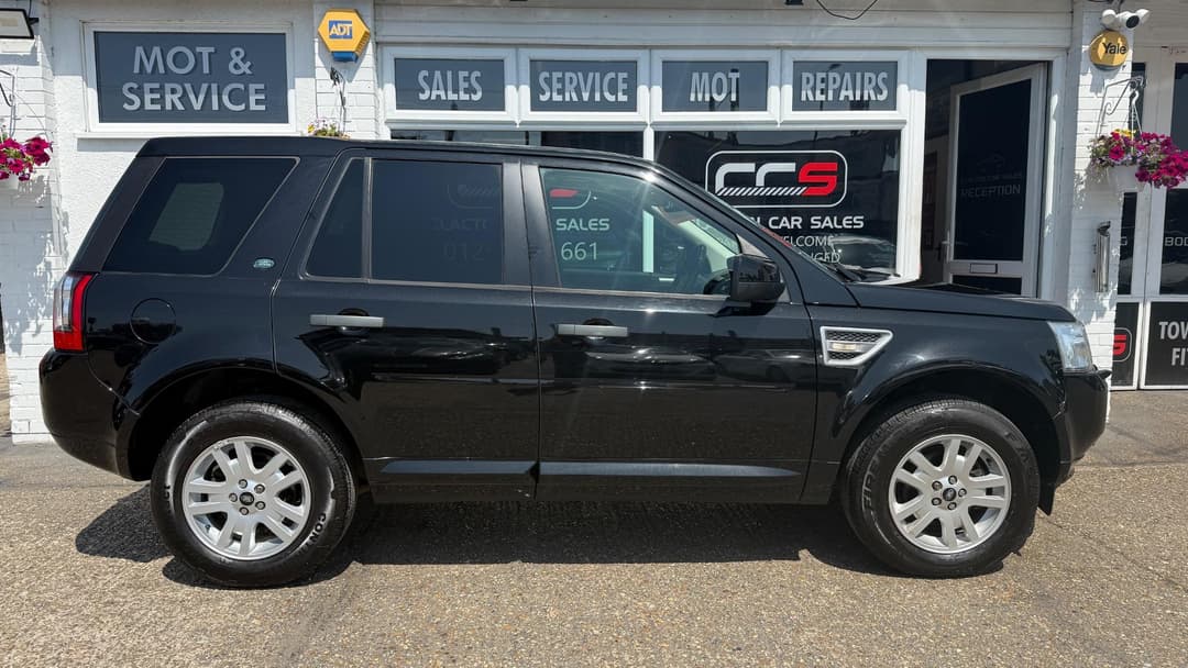 Car Image 8