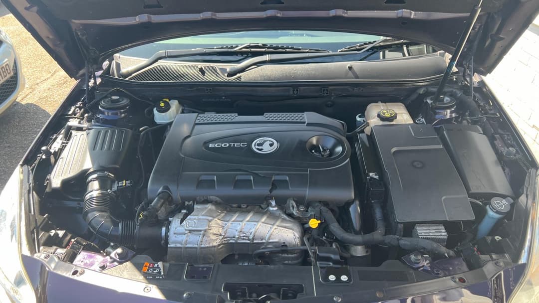 Car Image 13