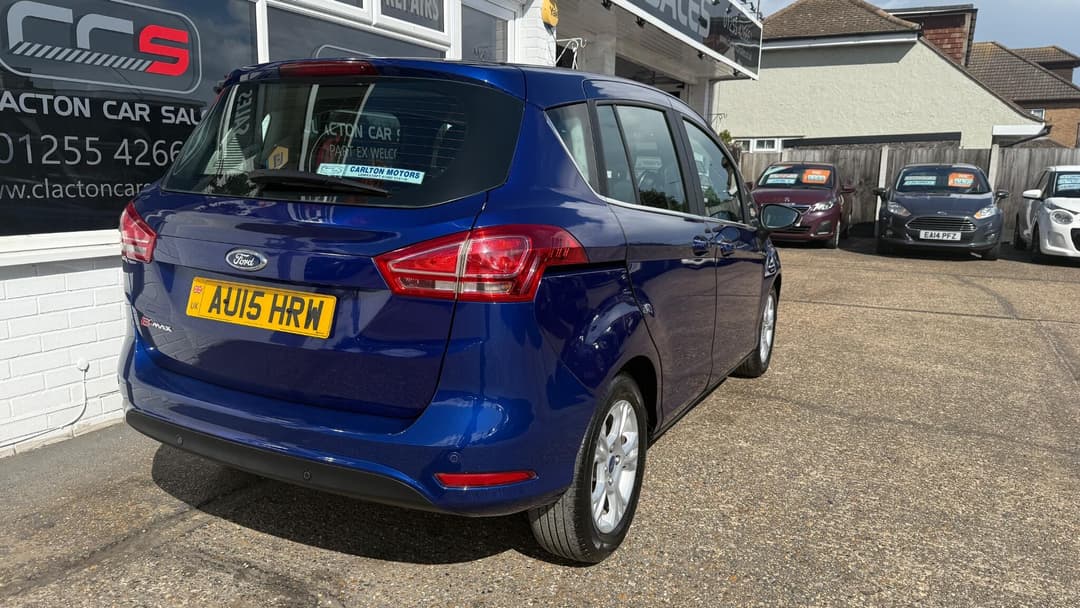 Car Image 7
