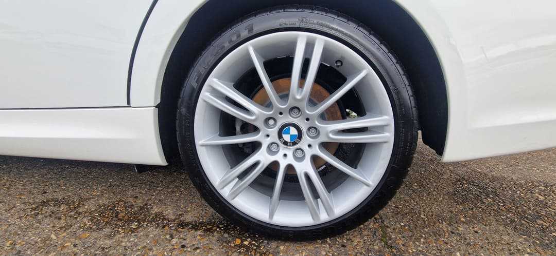 Car Image 15