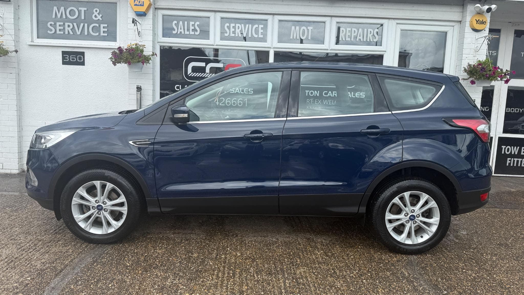 2017 Ford Kuga - Image 4