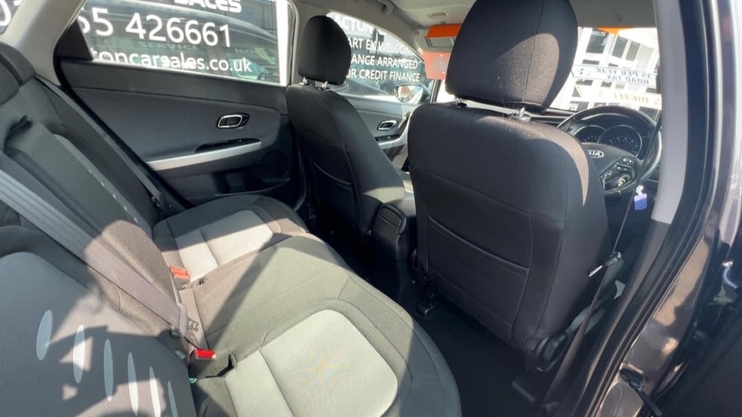 Car Image 11