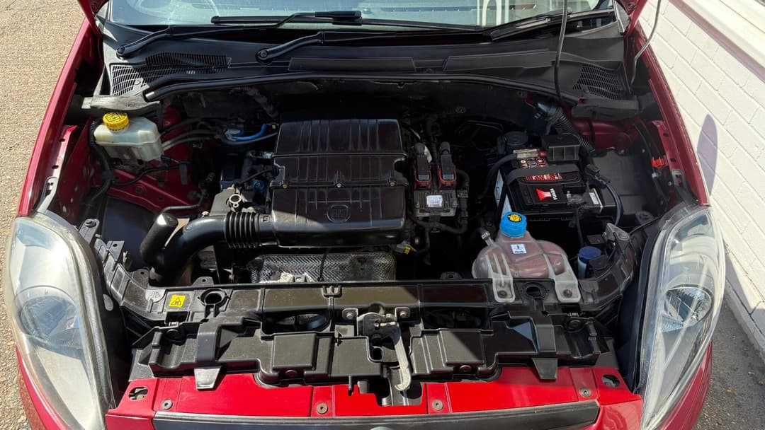 Car Image 13