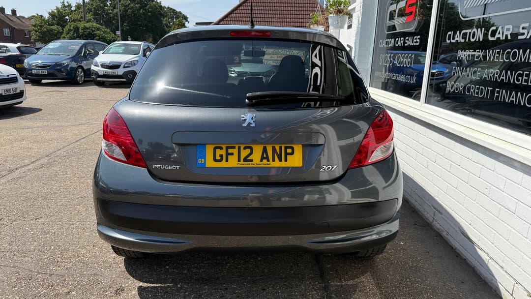 Car Image 6