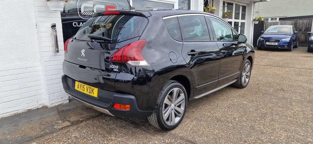 Car Image 7