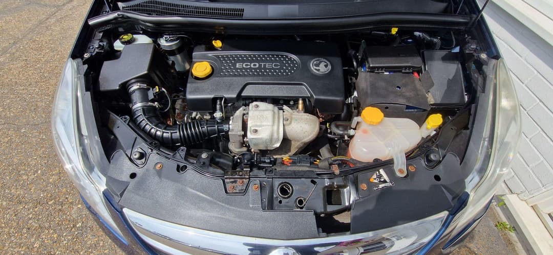 Car Image 14