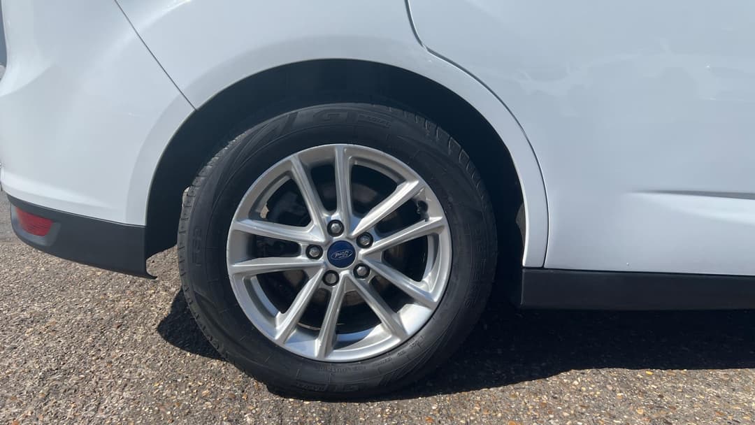 Car Image 23