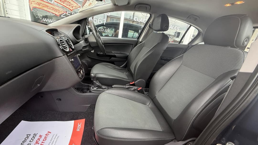 Car Image 15