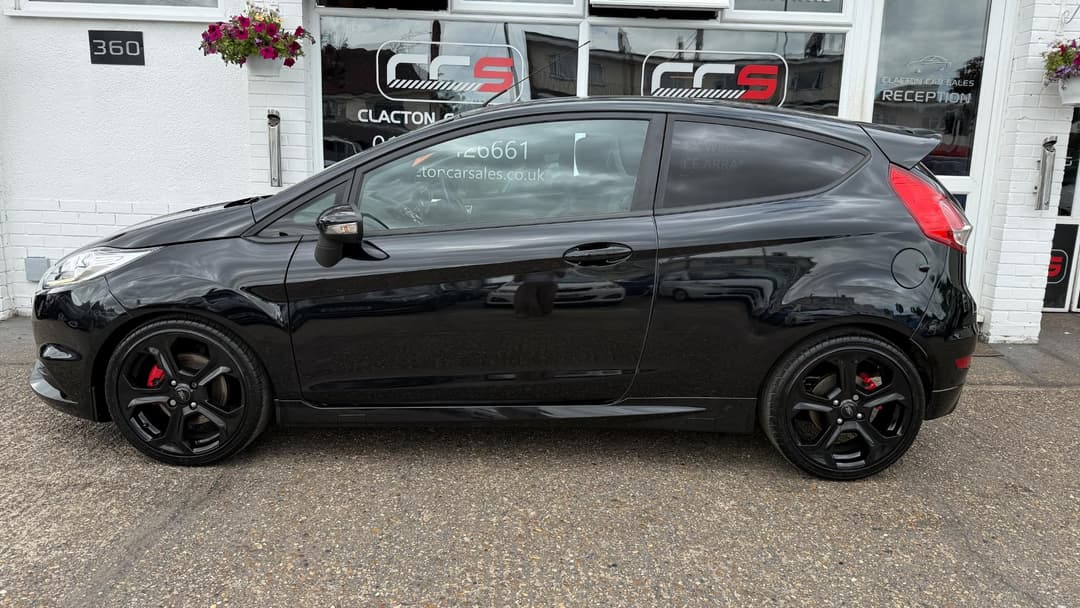Car Image 4