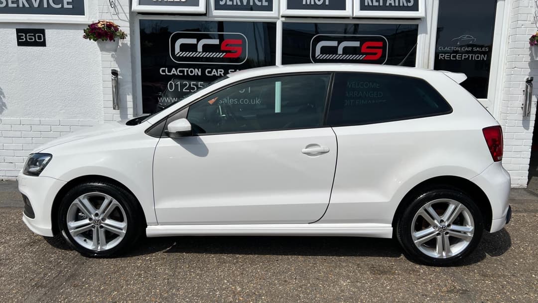 Car Image 4