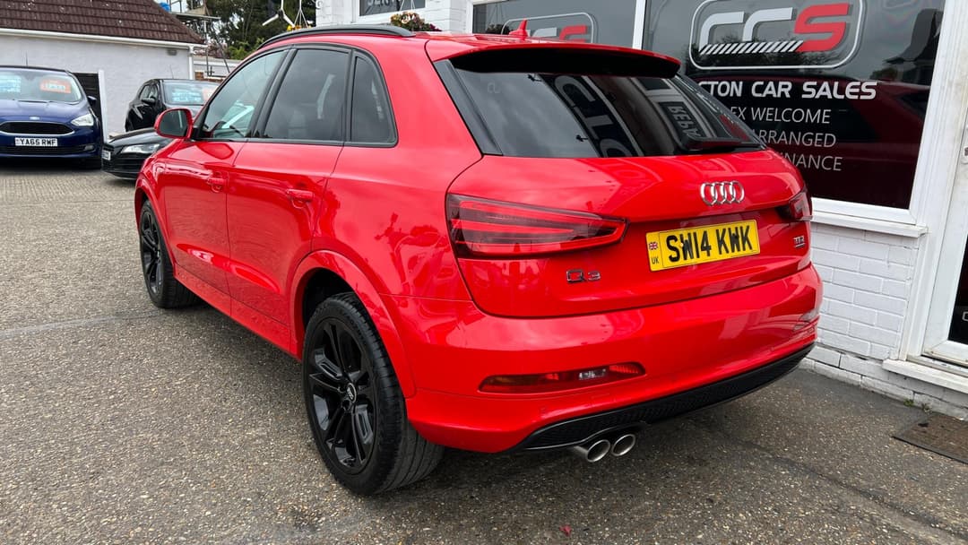 Car Image 5
