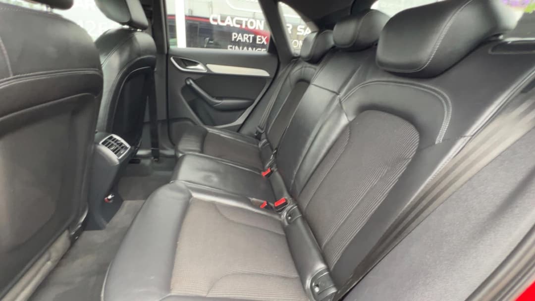 Car Image 17