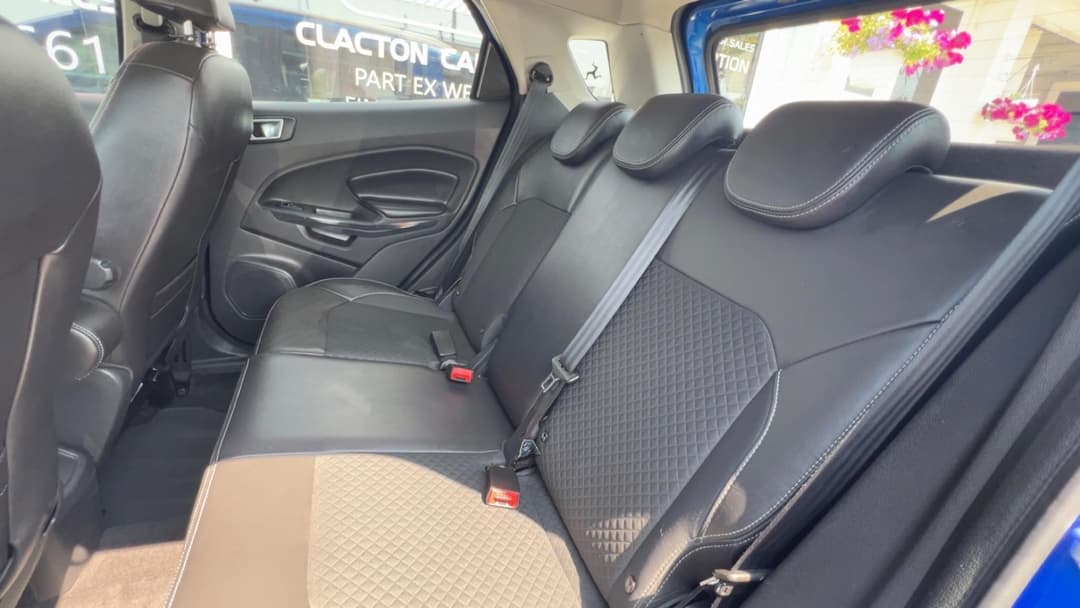 Car Image 17