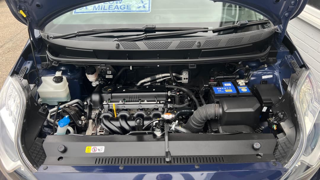 Car Image 13