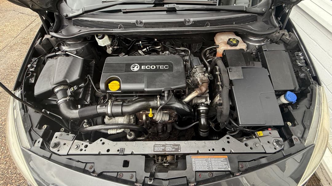 Car Image 13