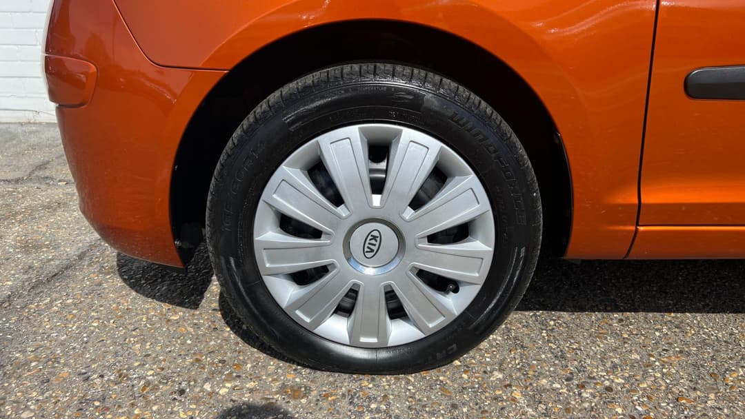 Car Image 20