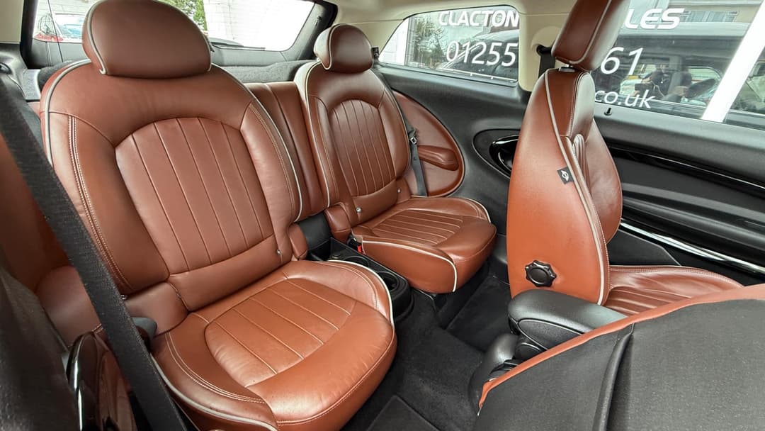Car Image 11