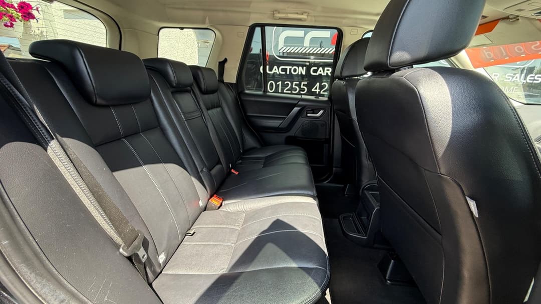 Car Image 12