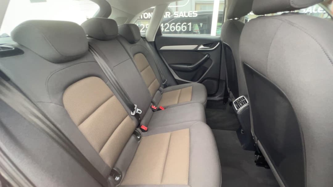 Car Image 11