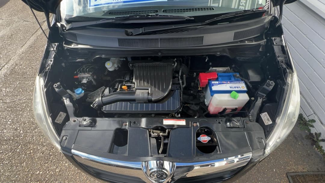 Car Image 13