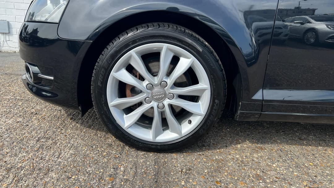 Car Image 26