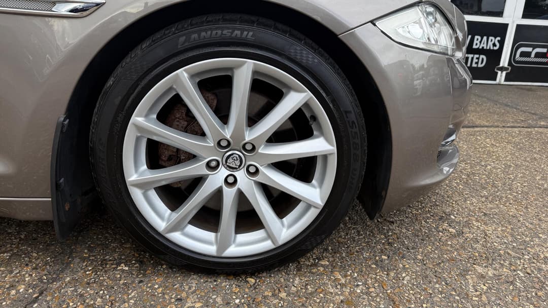 Car Image 22