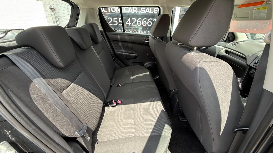 Car Image 12
