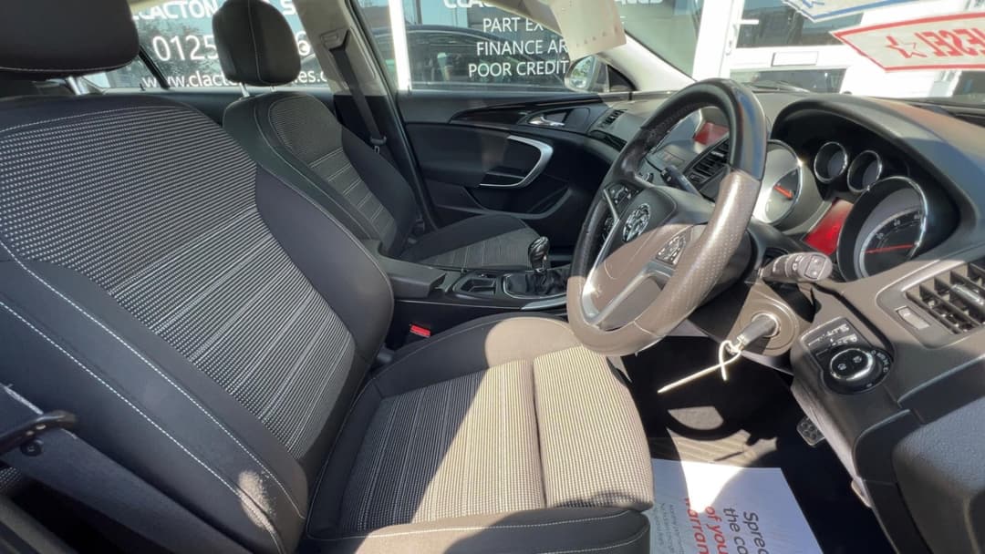 Car Image 10