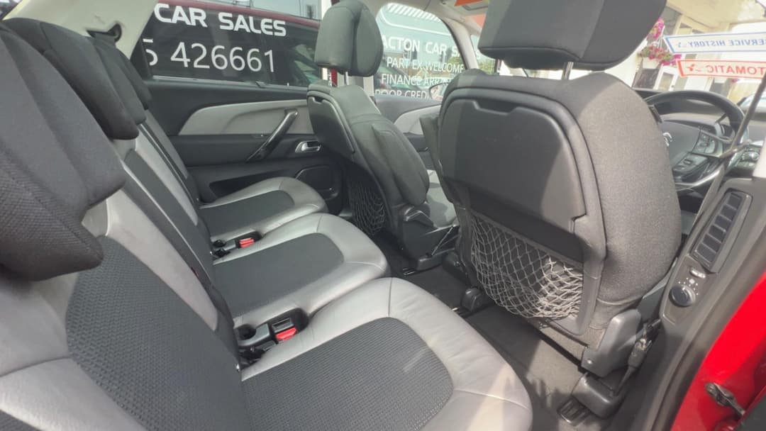 Car Image 11