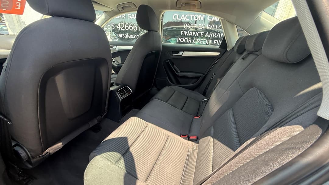 Car Image 18