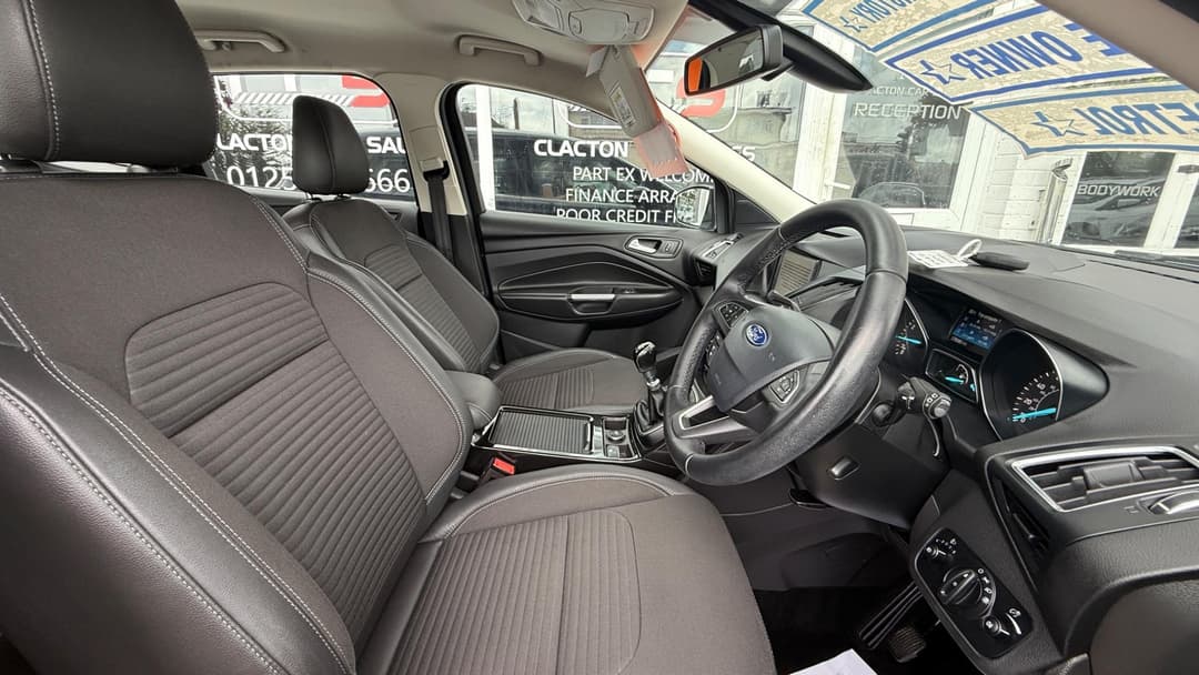 Car Image 10