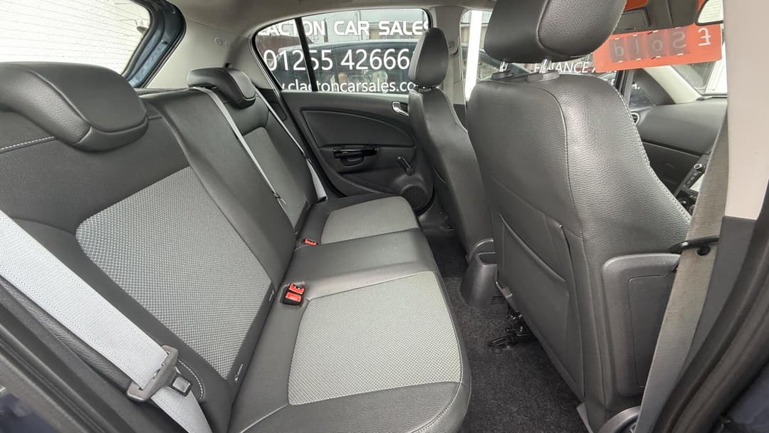 Car Image 12