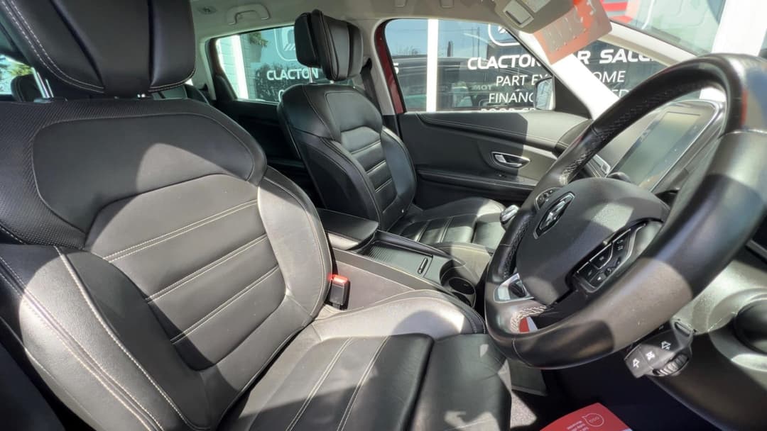 Car Image 10
