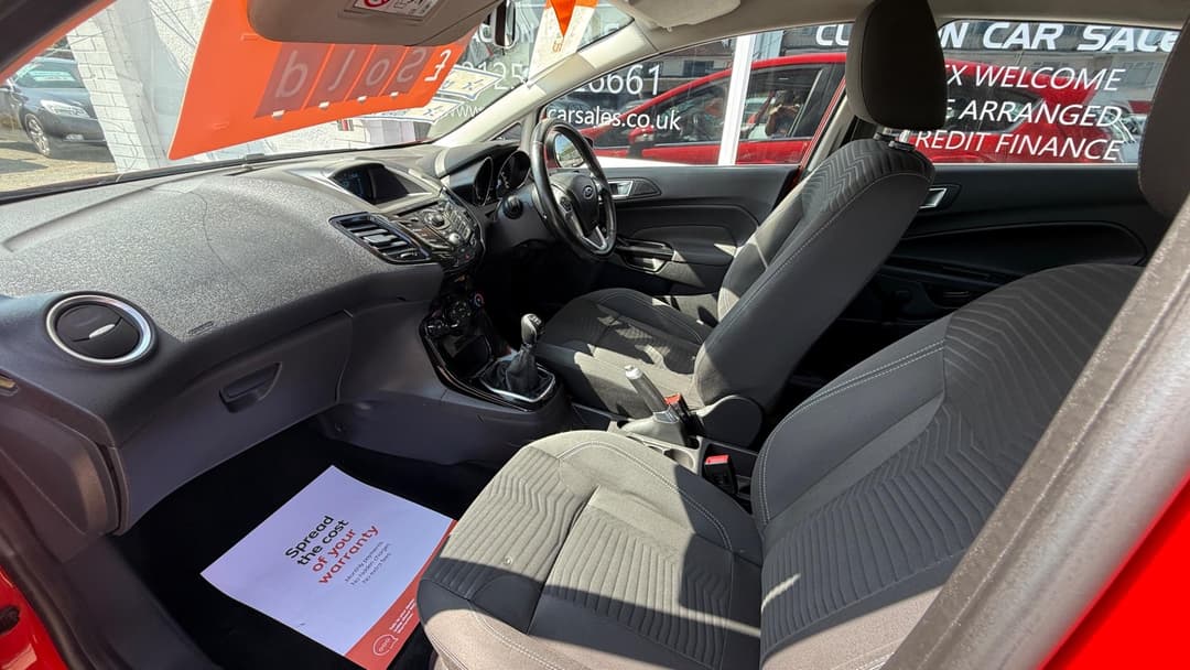 Car Image 16