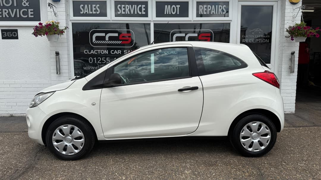 Car Image 4