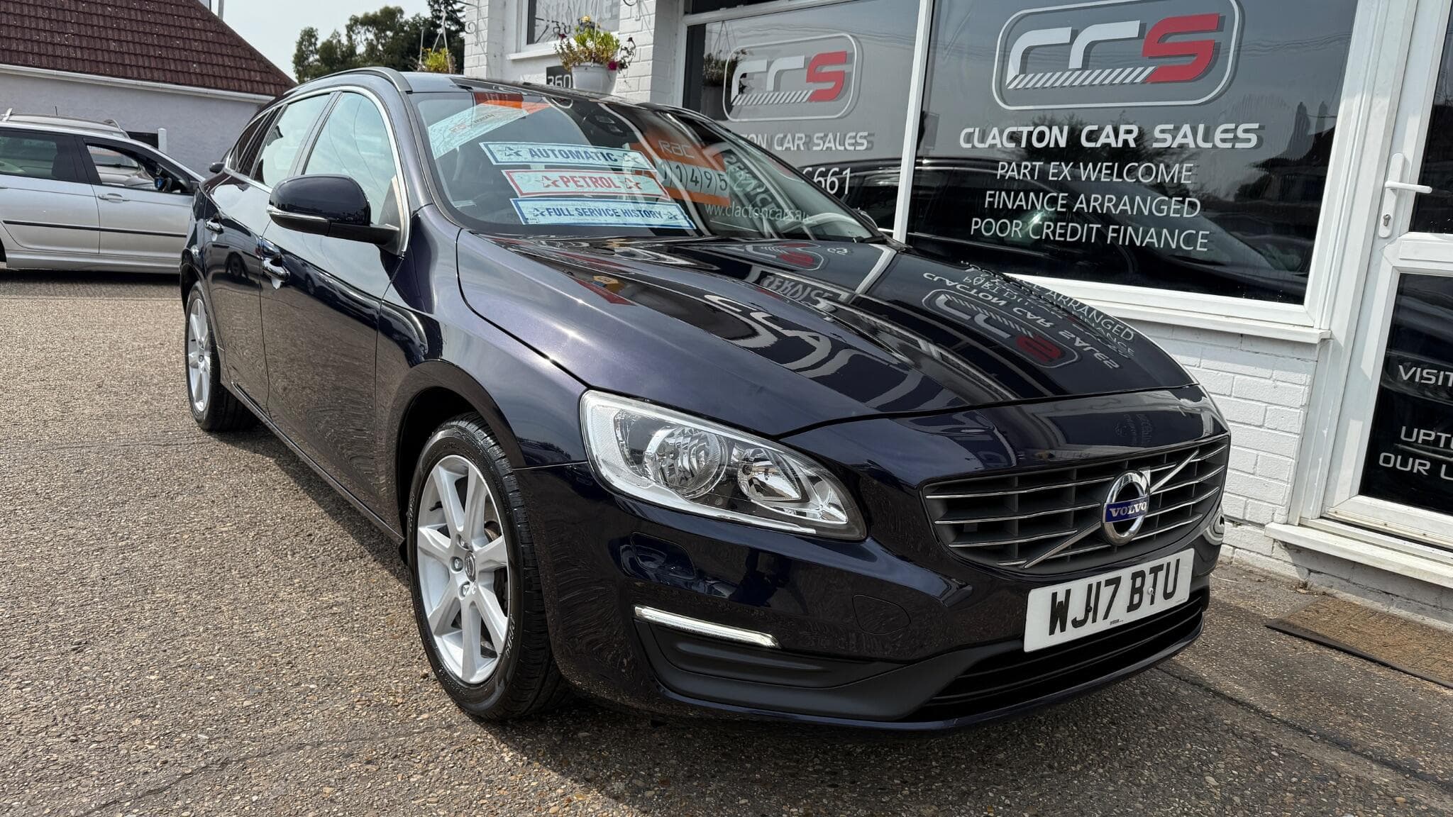 2017 Volvo V60 - Image 1