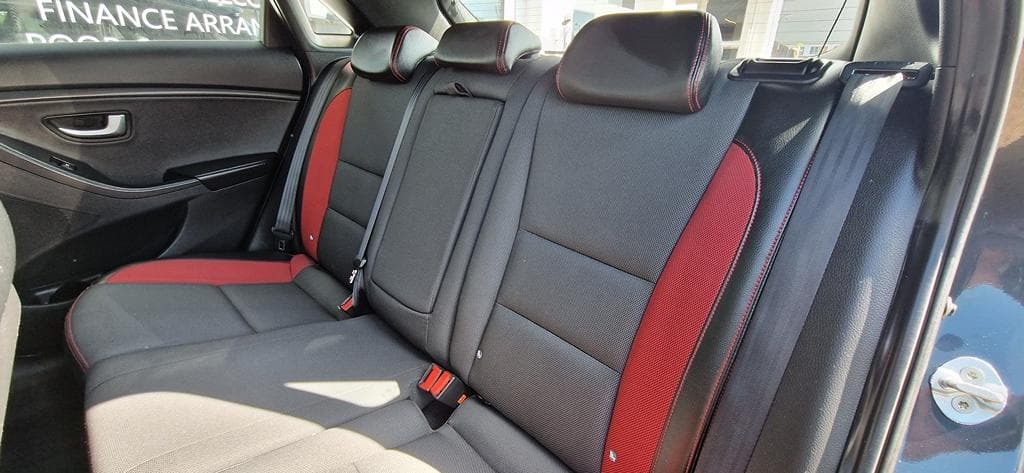 Car Image 19