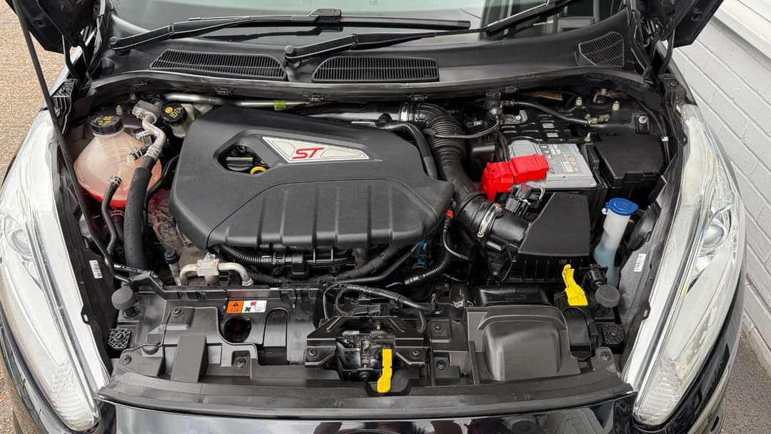 Car Image 12