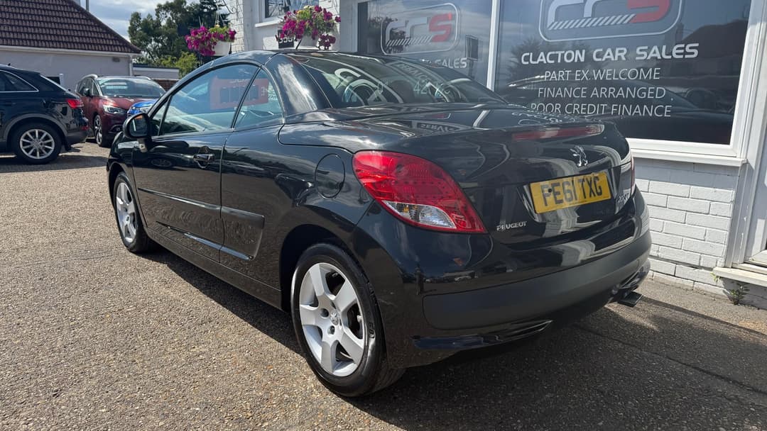 Car Image 21