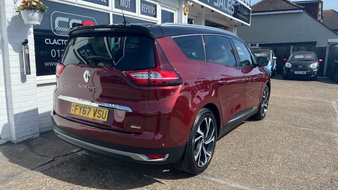 Car Image 7