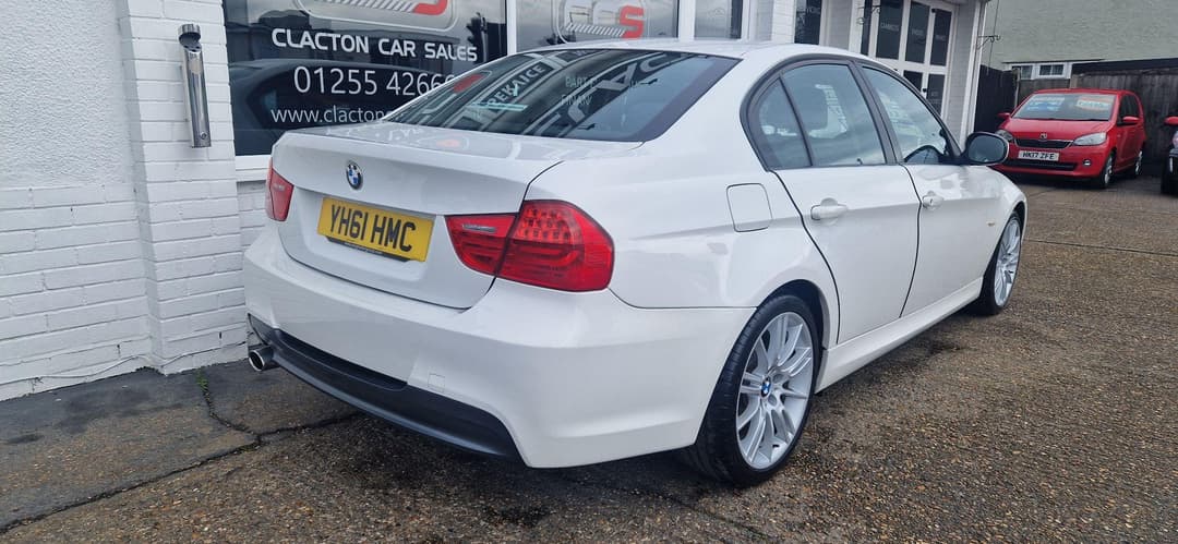 Car Image 7