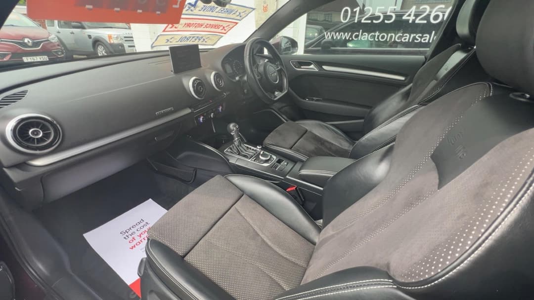 Car Image 14